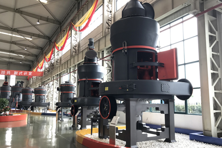 常用的可靠礦石磨粉機的配件用什么材料好？